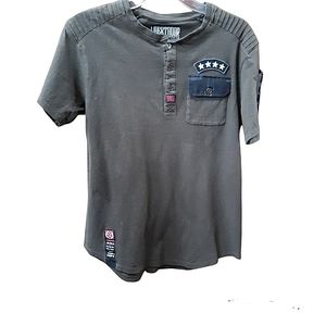 Libertador Mens Military look t- shirt size S  olive green